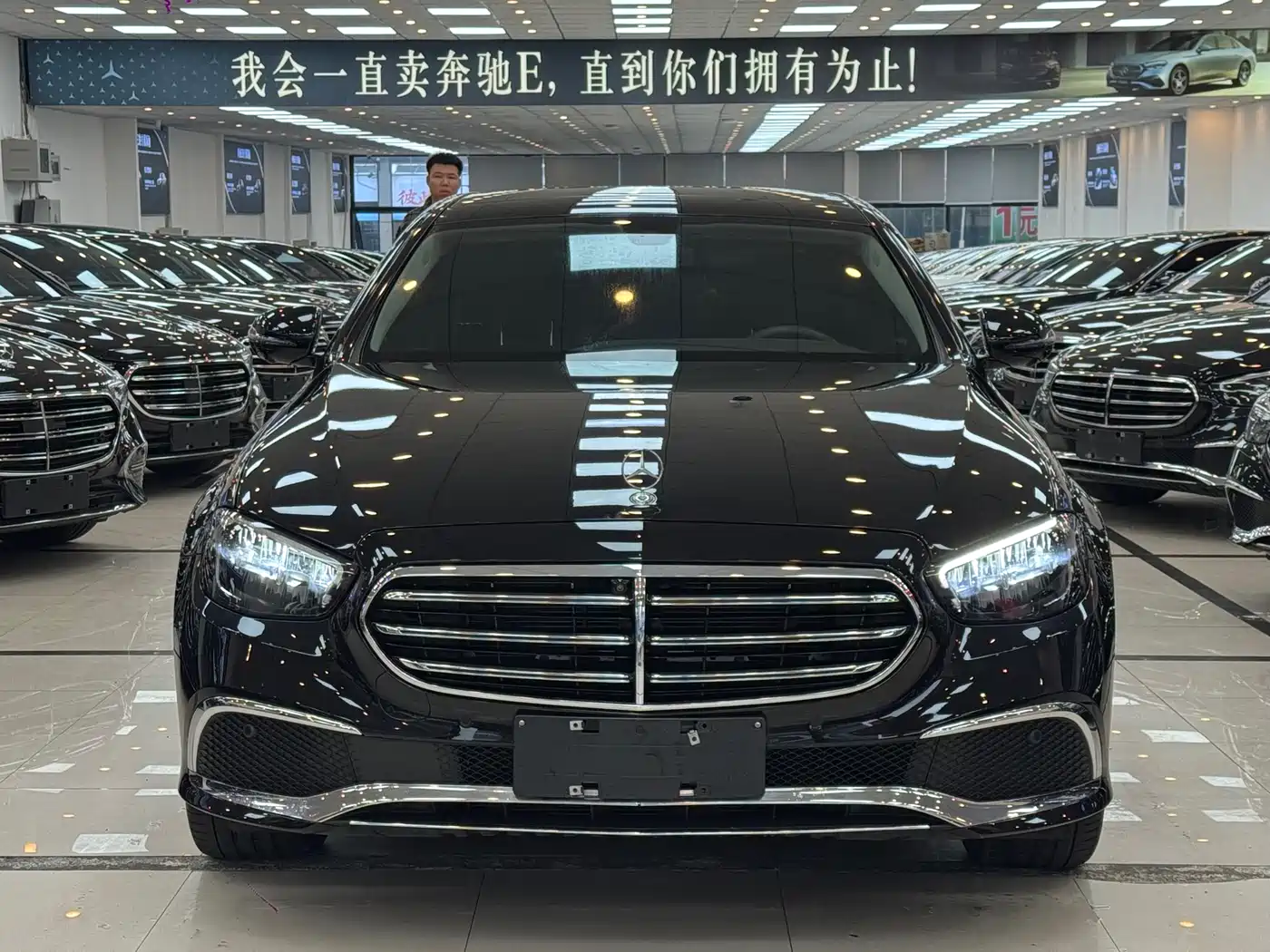 MERCEDES-BENZ E CLASS