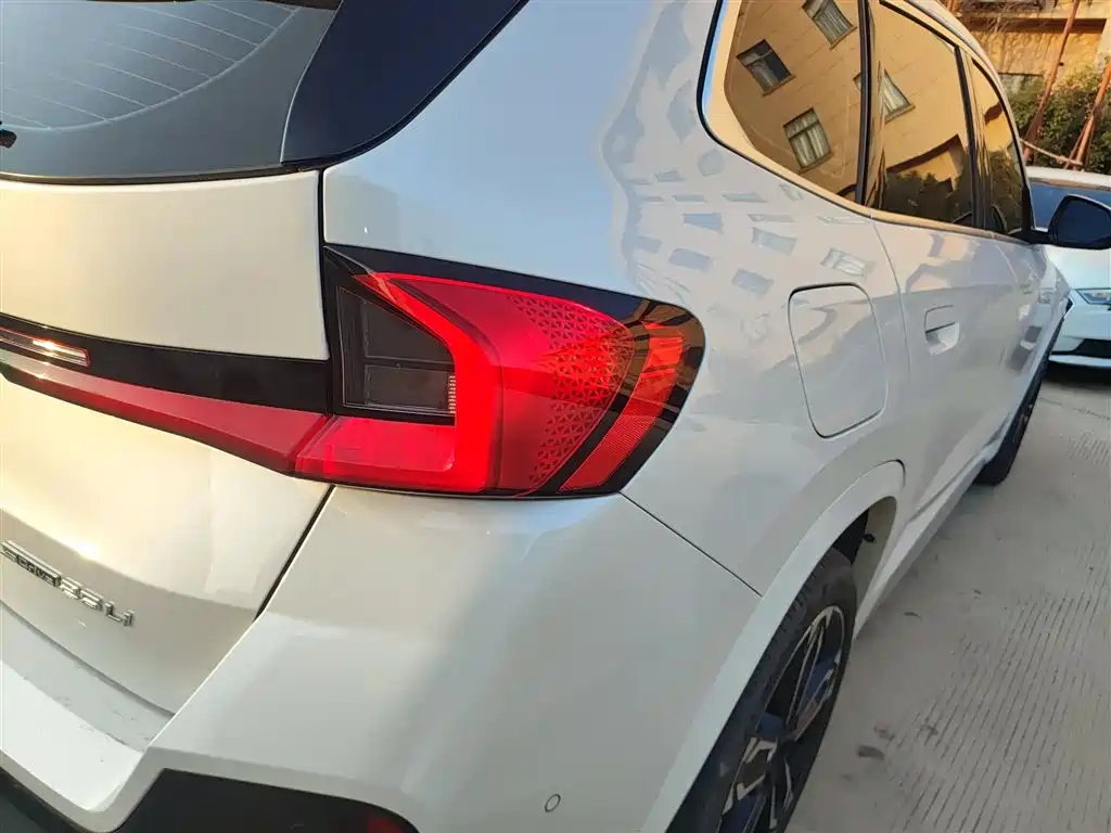 BMW X1 2023 sDrive25Li M Sport Package фото 24