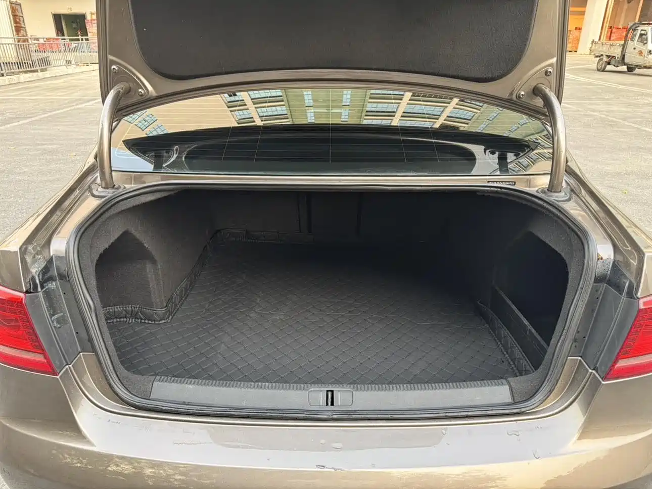 Volkswagen Magotan 2013 1.8TSI Leading фото 25