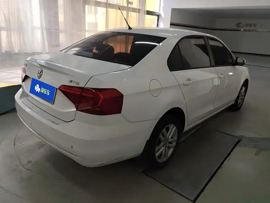Volkswagen Jetta 2019 2019 Dream Edition 1.4L Manual Fashion