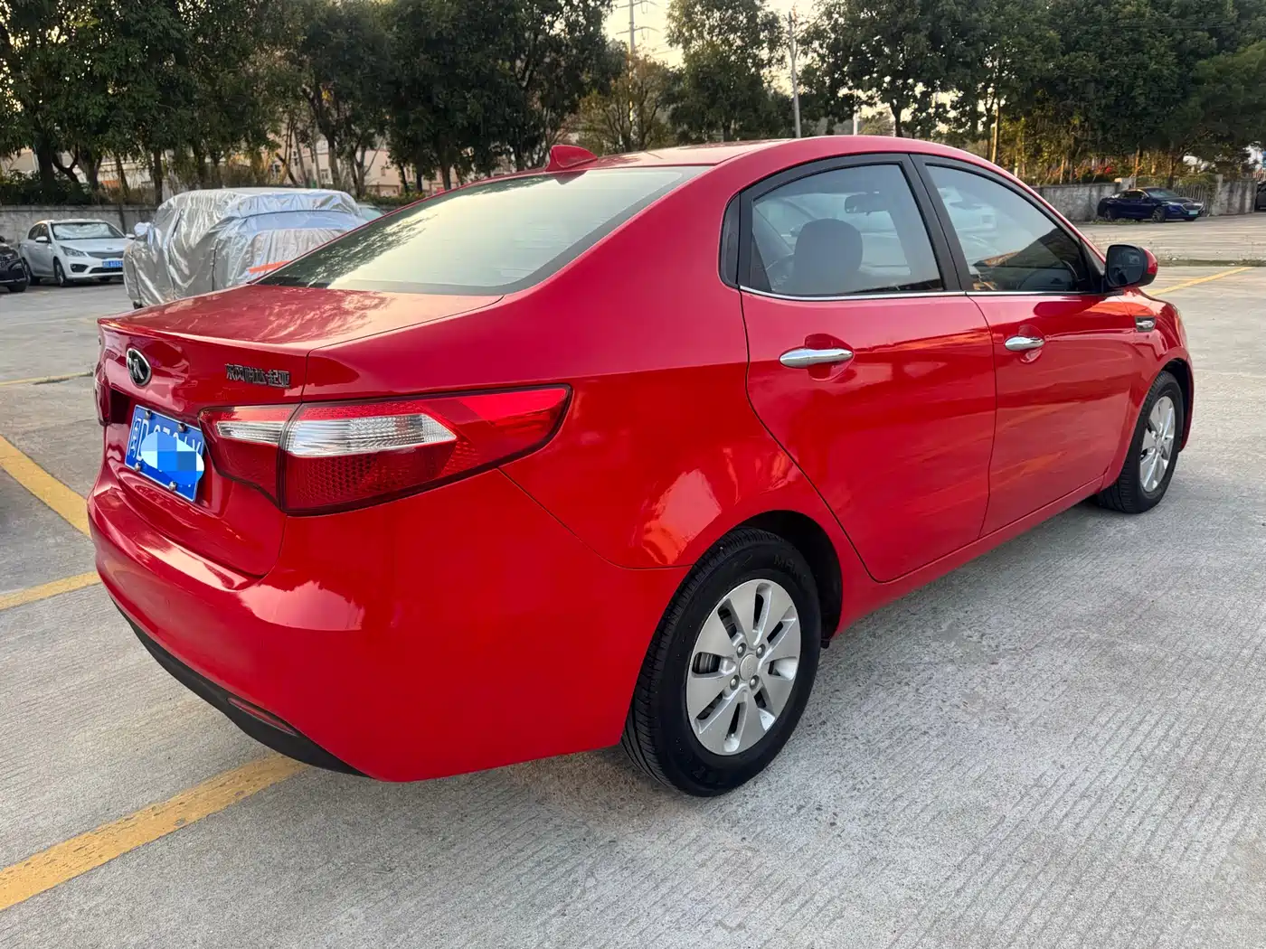 Kia K2 2012 Sedan 1.4L AT TOP Commemorative Edition фото 6