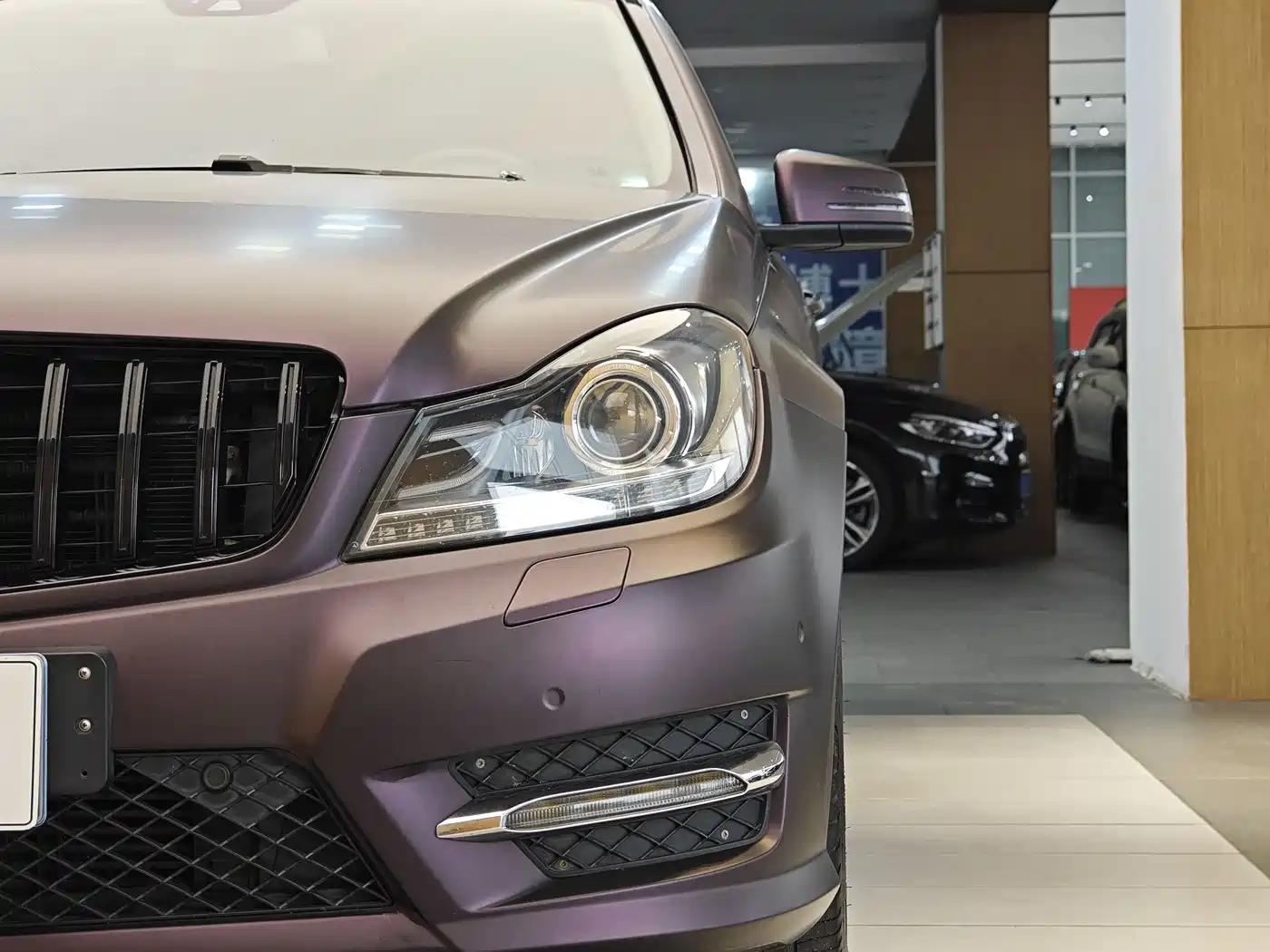 Mercedes-Benz C-Class 2013 C 260 Fashion Grand Edition фото 2