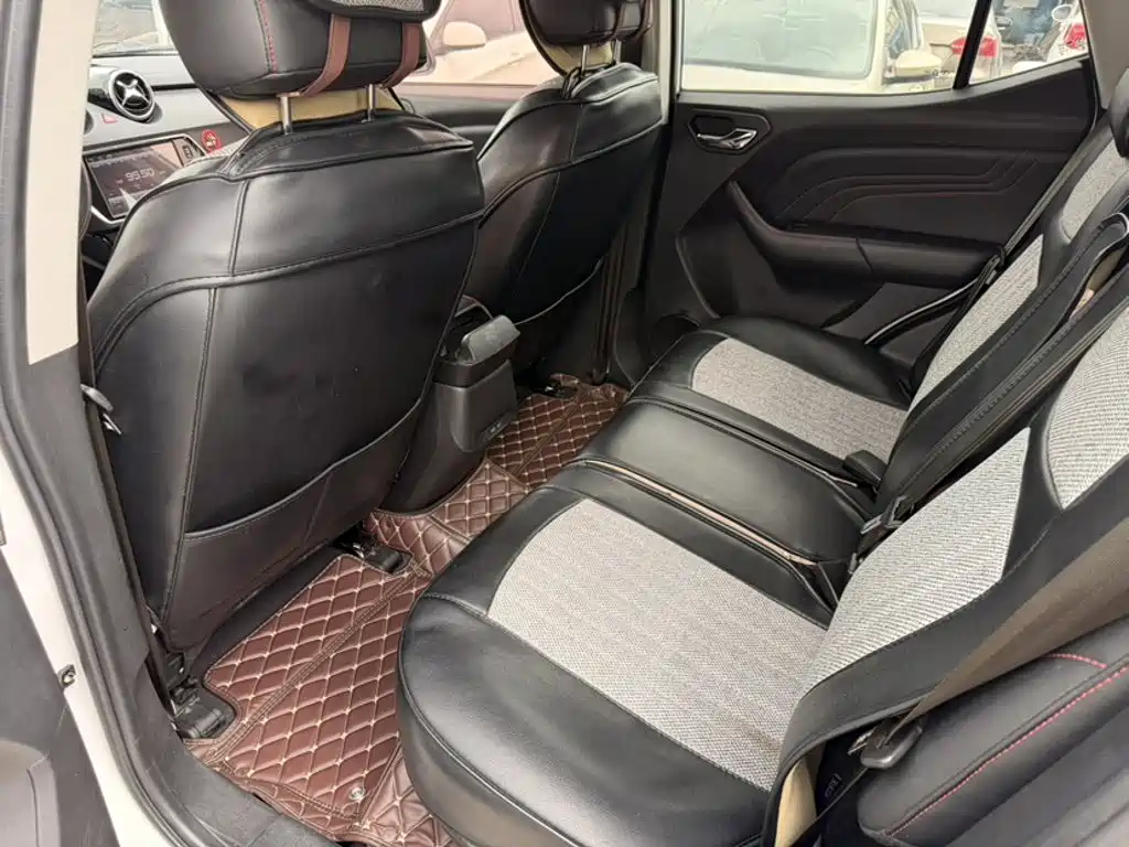 Soueast DX3 2017 2016 1.5L Manual Premium