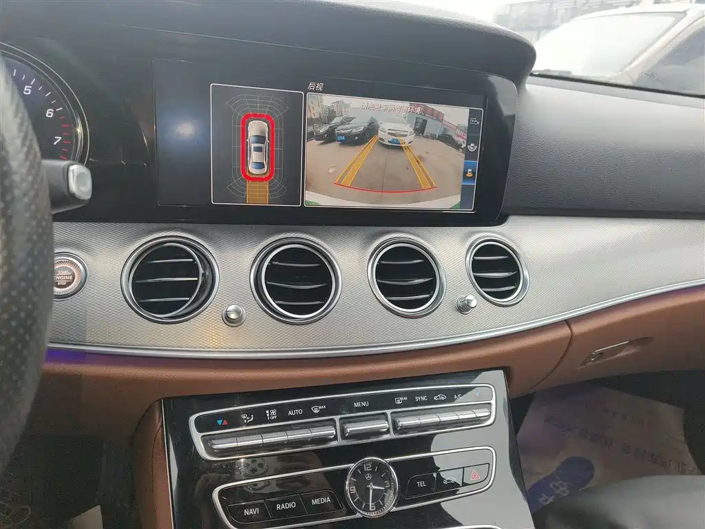 Mercedes-Benz E-Class 2017 E 200 Sport 4MATIC фото 9