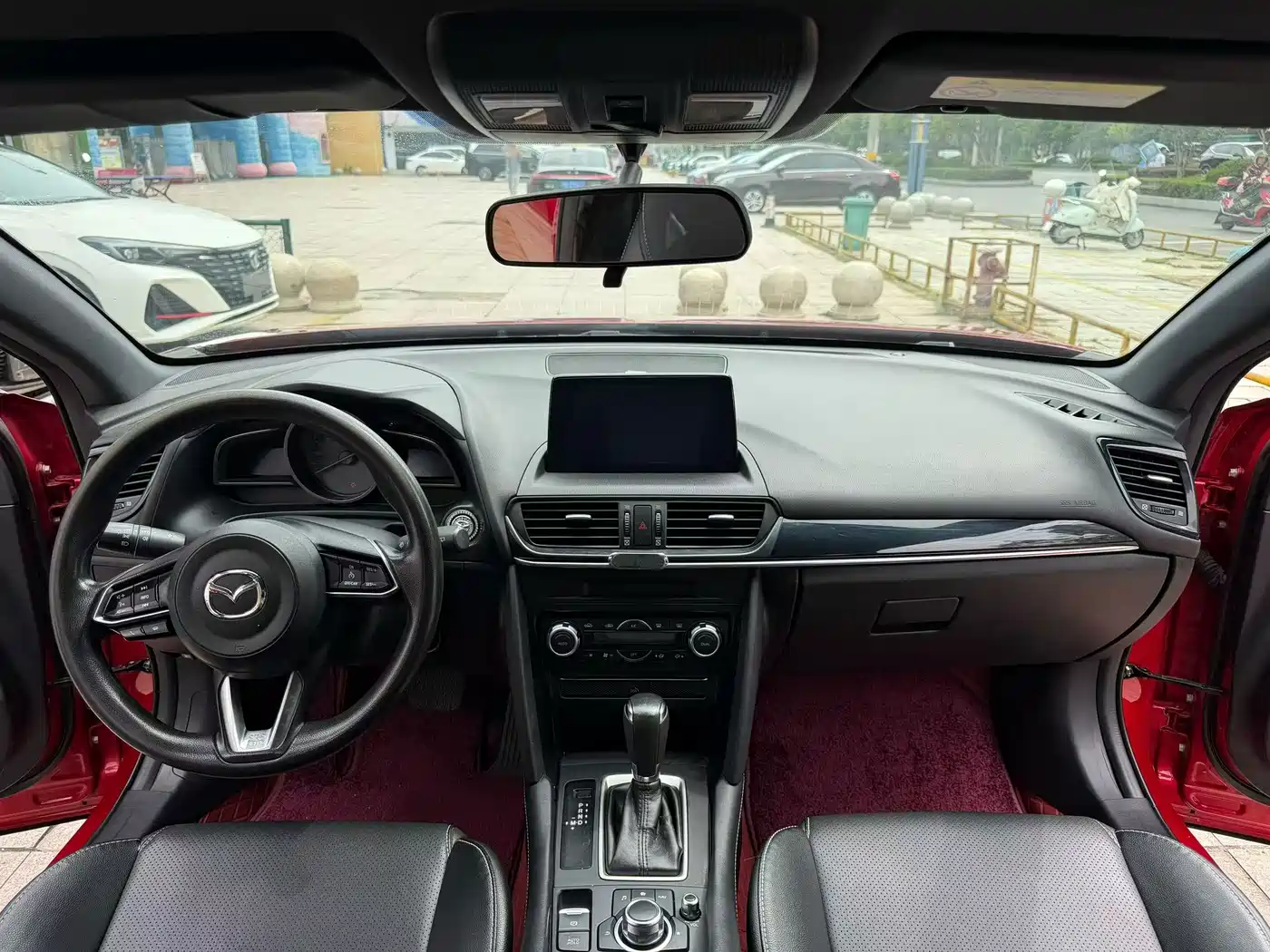 Фото 7 - Mazda CX-4