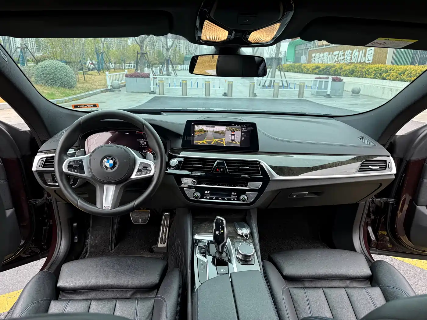 BMW 6 Series GT 2020 630i M Sport Package фото 11