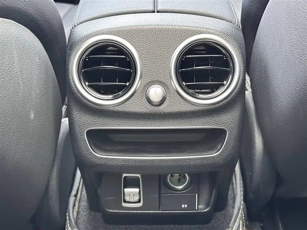 Mercedes-Benz C-Class 2021 C 260 L Sport Starry Exclusive Edition фото 30