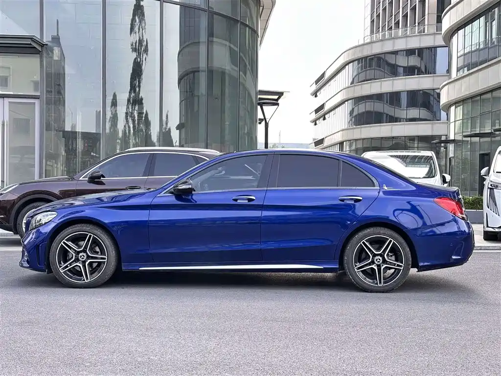 Mercedes-Benz C-Class 2021 C 260 L Sport Starry Exclusive Edition фото 33