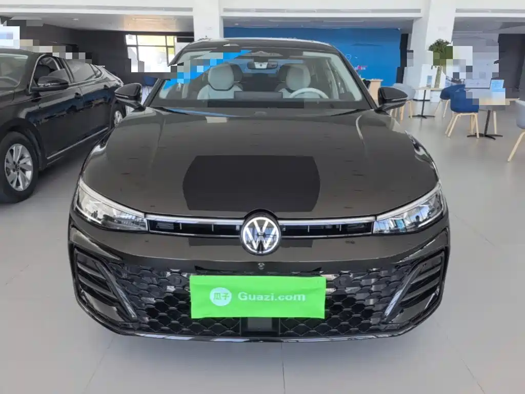 Photo 3 - Volkswagen Passat