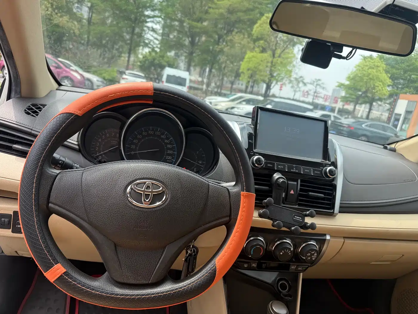 Toyota Vios 2016 1.5L Automatic Zhi Zhen Xing Yao Edition фото 13
