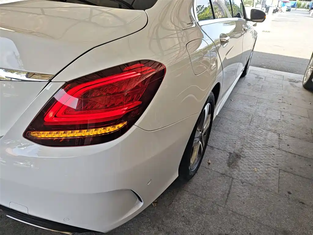 Mercedes-Benz C-Class 2019 C 260 L Sport фото 19