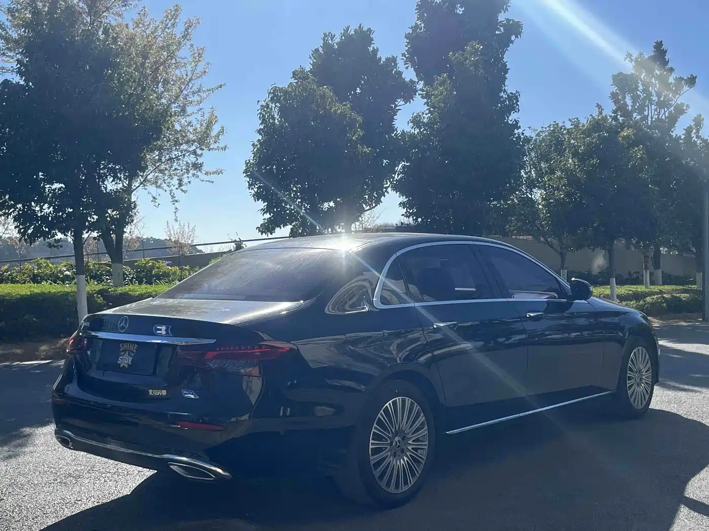 Mercedes-Benz E-Class 2023 E 300 L Fashion фото 23