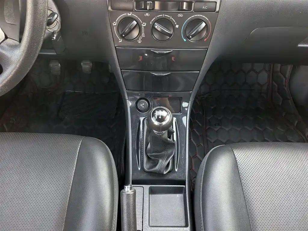 BYD F3 2020 1.5L Manual Classic фото 18