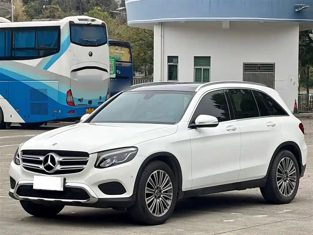 Mercedes-Benz GLC 2017 GLC 200 4MATIC