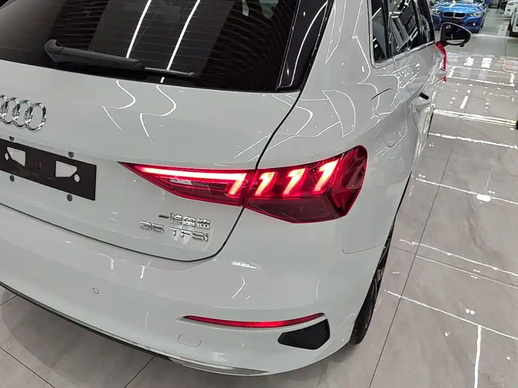 Фото 8 - Audi A3