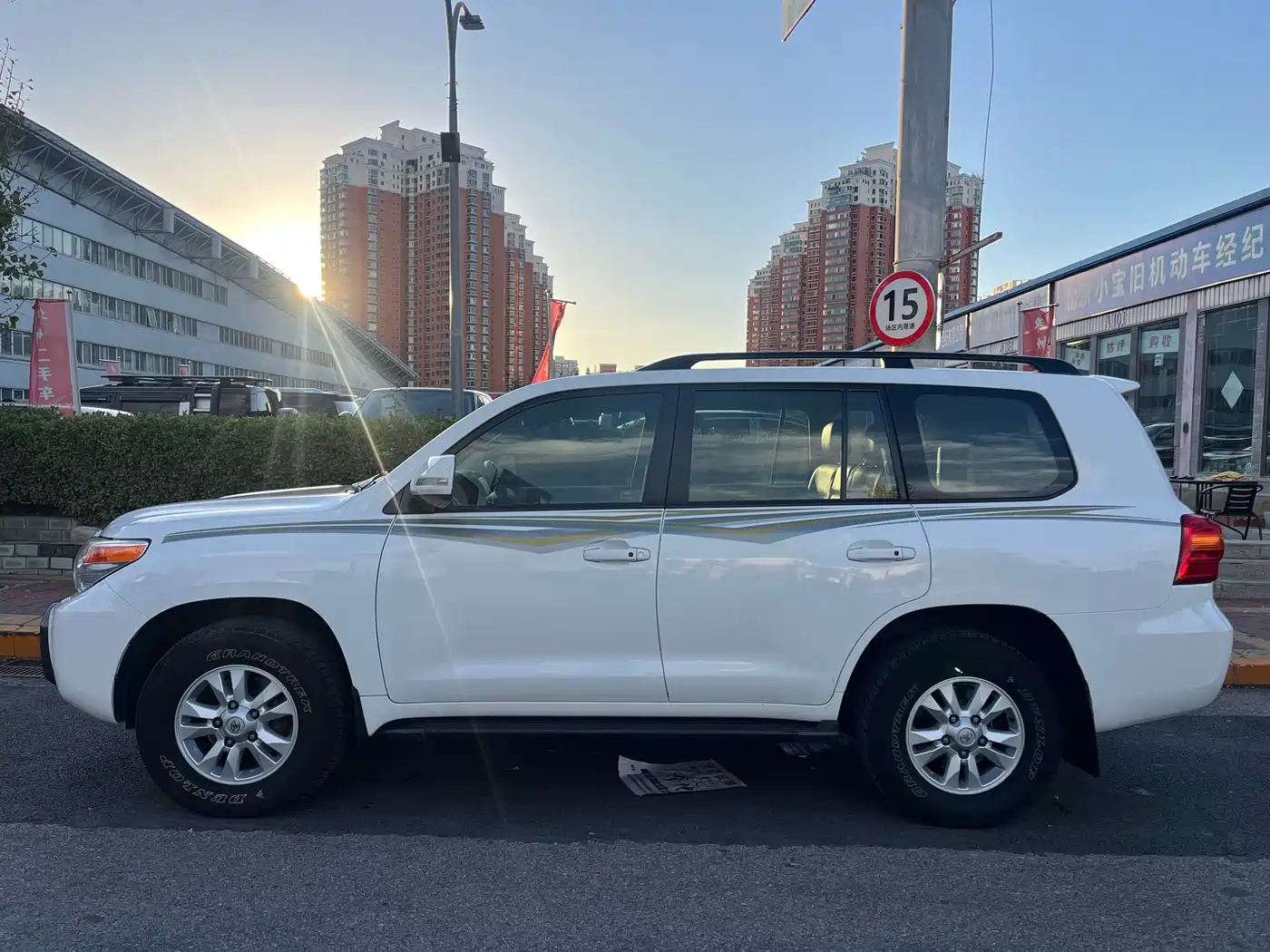 Toyota Land Cruiser 2012 4.0L Automatic VX фото 9