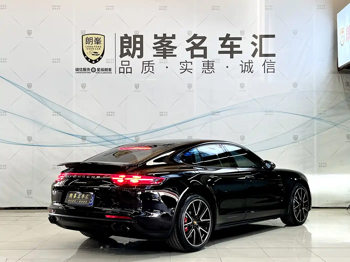 Porsche Panamera 2019 Panamera 2.9T фото 4