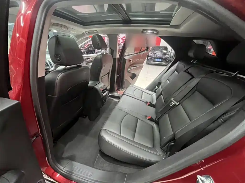 Chevrolet Equinox 2018 535T Automatic Control Edition фото 11