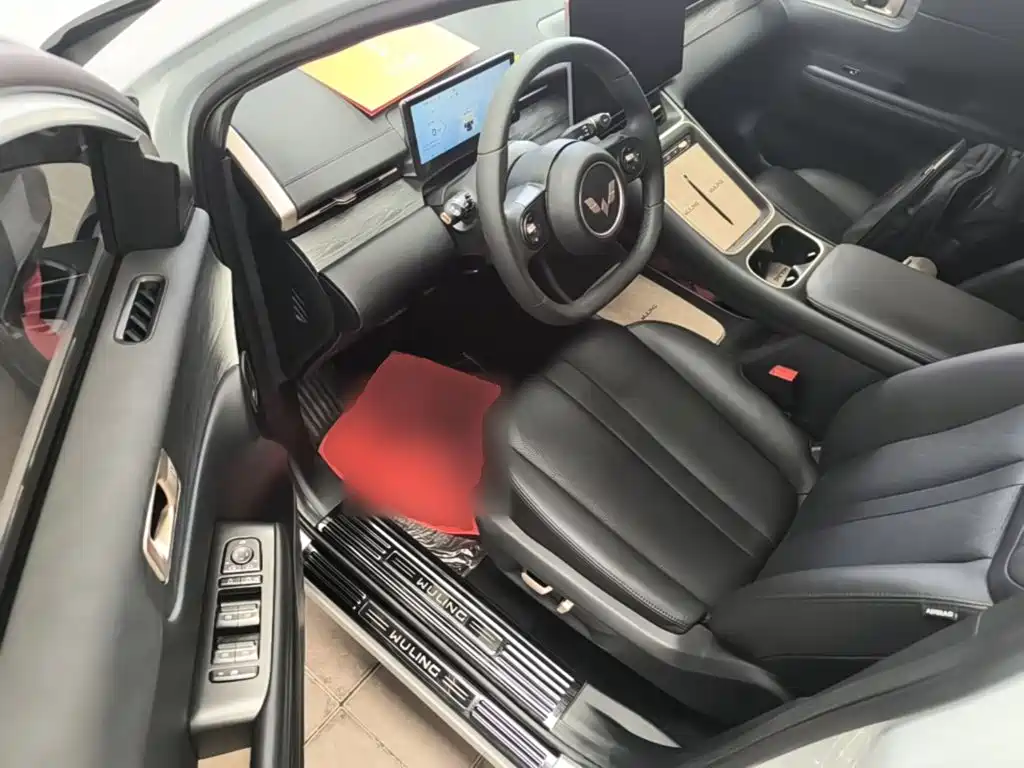 Wuling Motors Wuling Xingguang S 2025 2024 130km Flagship Model