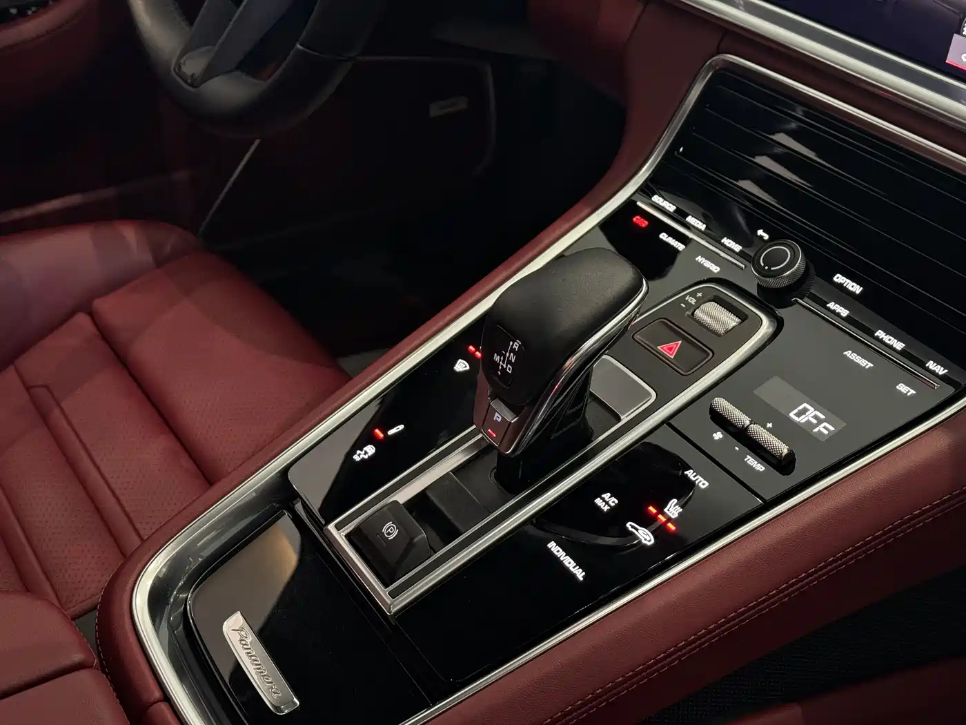Porsche Panamera New Energy 2021 Panamera 4 E-Hybrid 2.9T фото 16