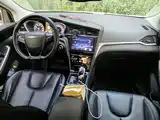 Photo 12 - Venucia D60EV