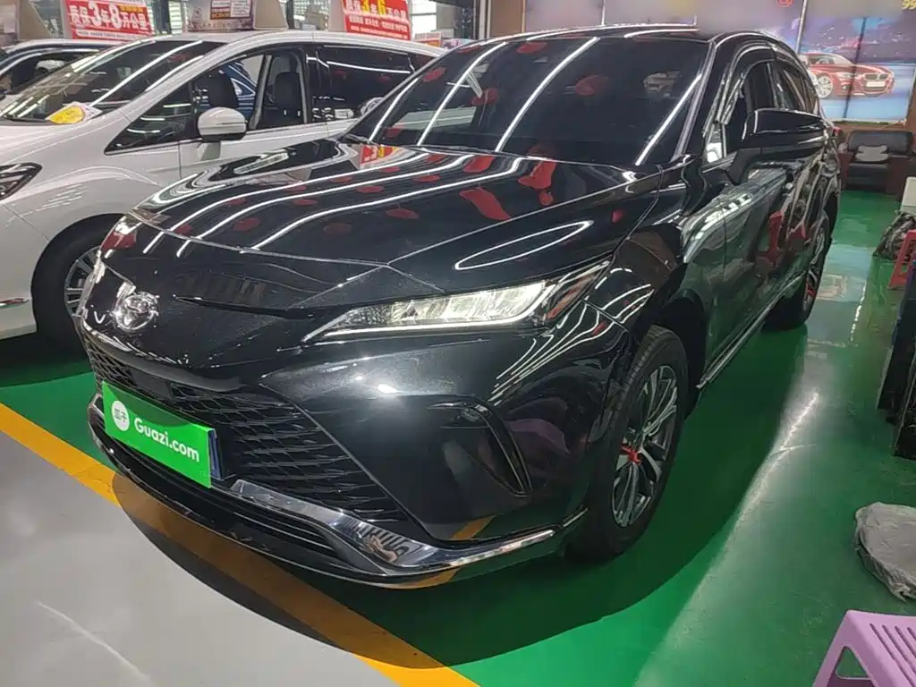 Toyota Venza 2023 2022 2.0L CVT 2WD Luxury