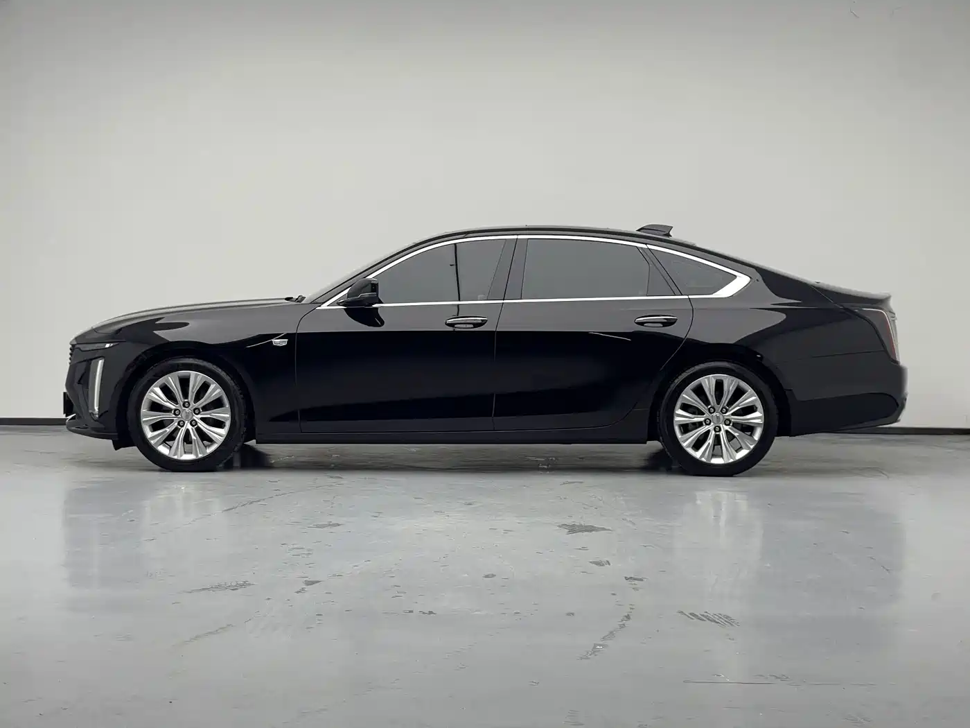 Cadillac CT6 2025 2023 28T Luxury Edition