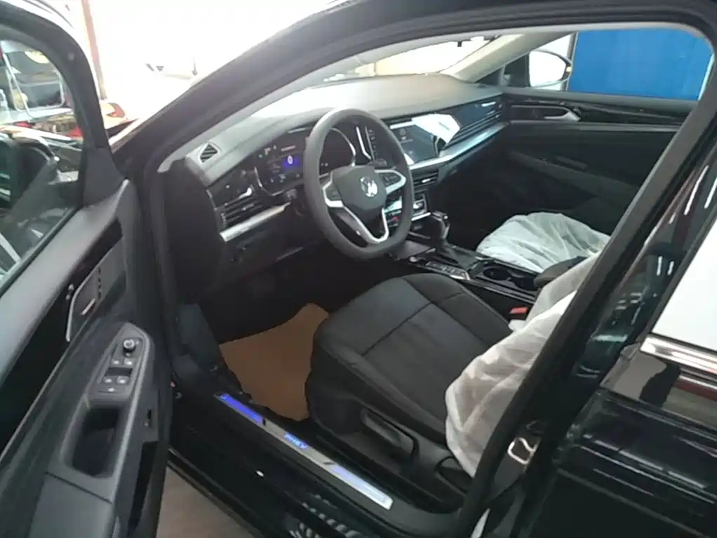 Volkswagen Passat New Energy 2026 2025 430PHEV Hybrid Business Edition