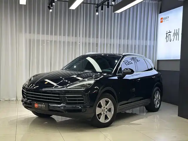 Porsche Cayenne 2019 Cayenne 3.0T — фото 1