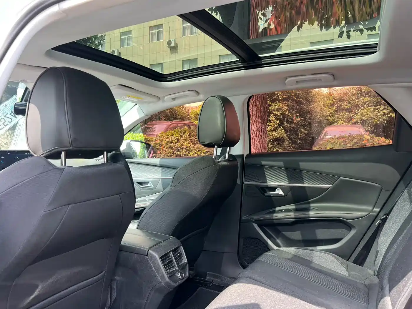 Фото 6 - Peugeot 4008