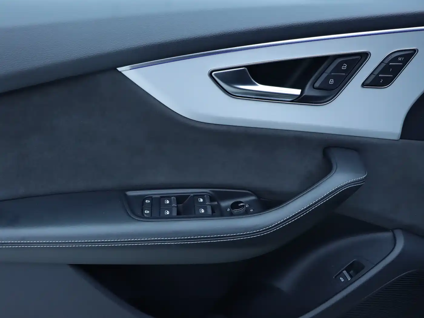 Audi Q8 2019 Model 55 TFSI Premium Dynamic фото 11