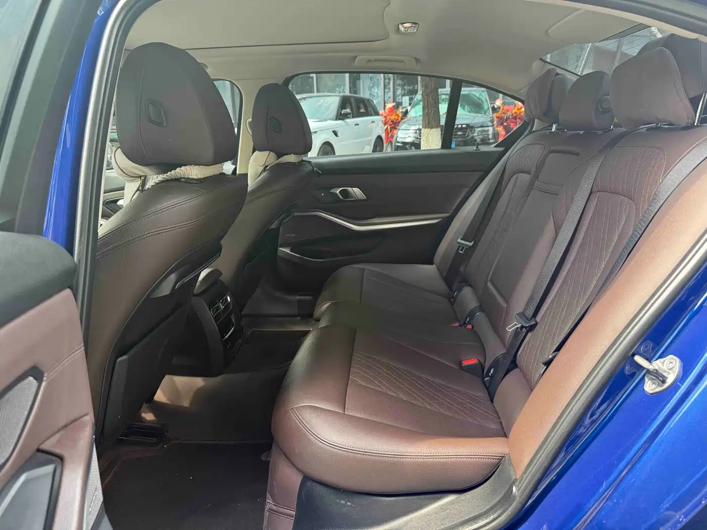 BMW 3 Series 2022 325Li M Sport Shadow Edition фото 11