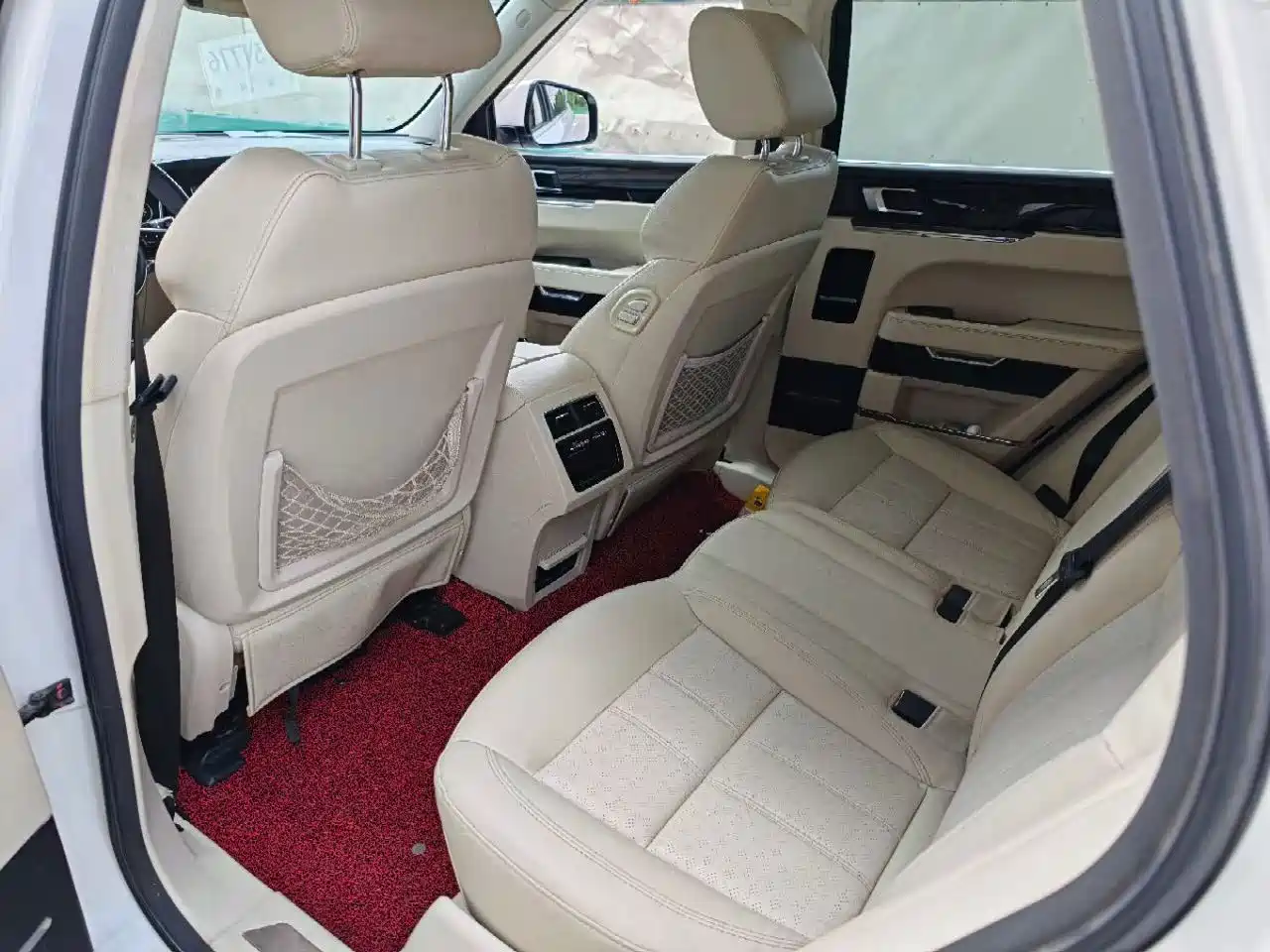 Фото 7 - Zotye T700