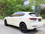 Фото 5 - Maserati Levante