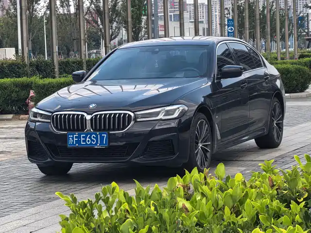 BMW 5 Series 2023