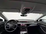Фото 9 - Audi A8