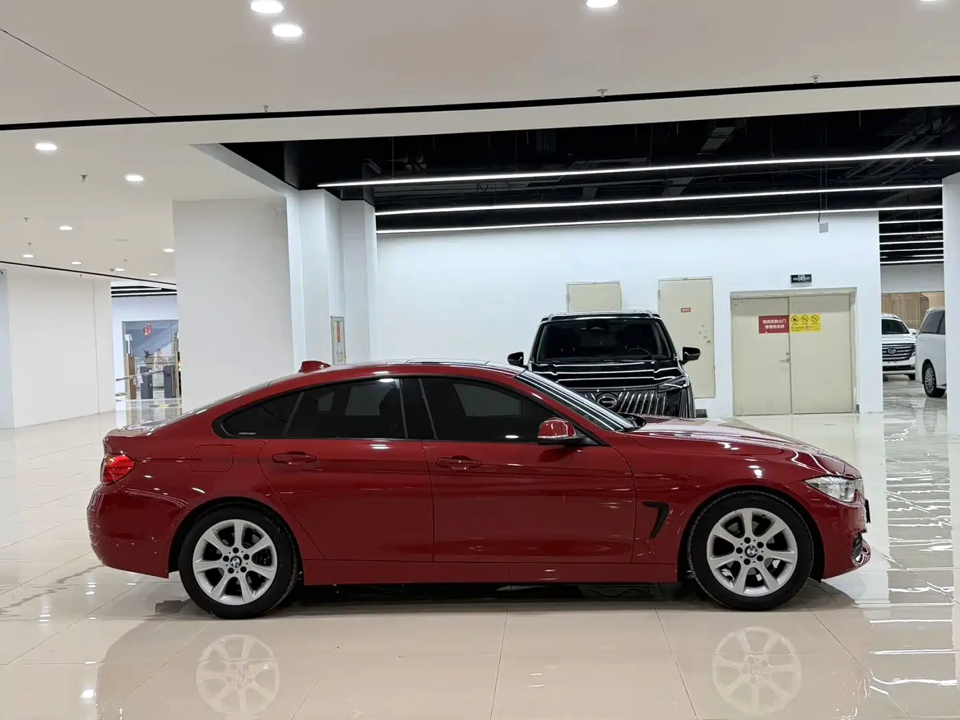BMW 4 Series 2016 420i Gran Coupe Sport Line фото 3