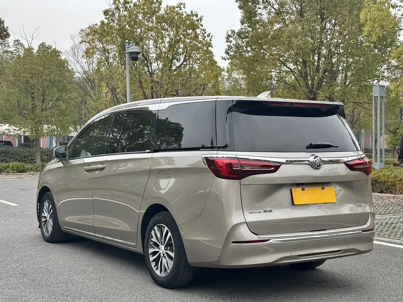 BUICK GL8
