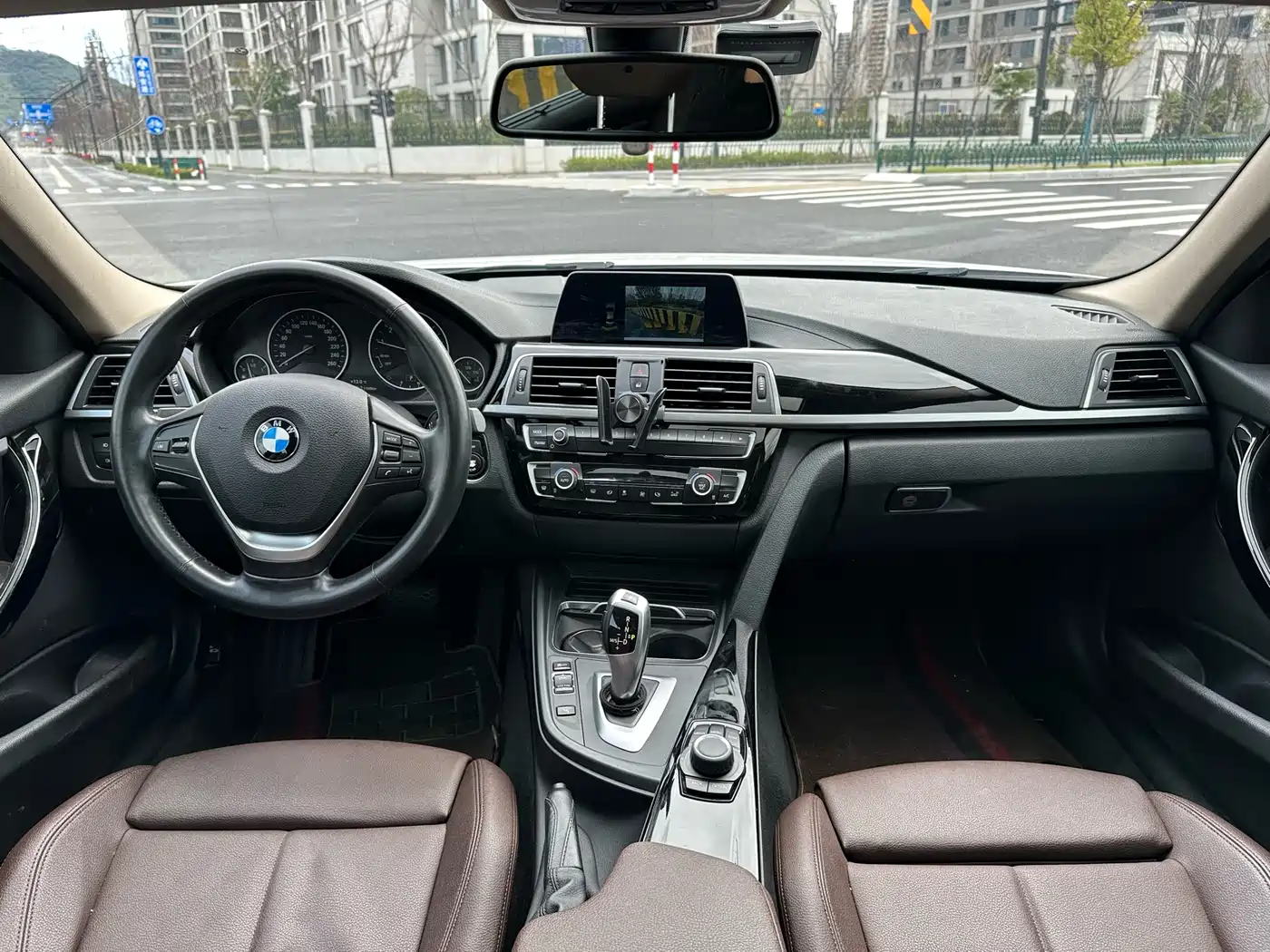 BMW 3 Series 2018 320Li Fashion Style фото 8