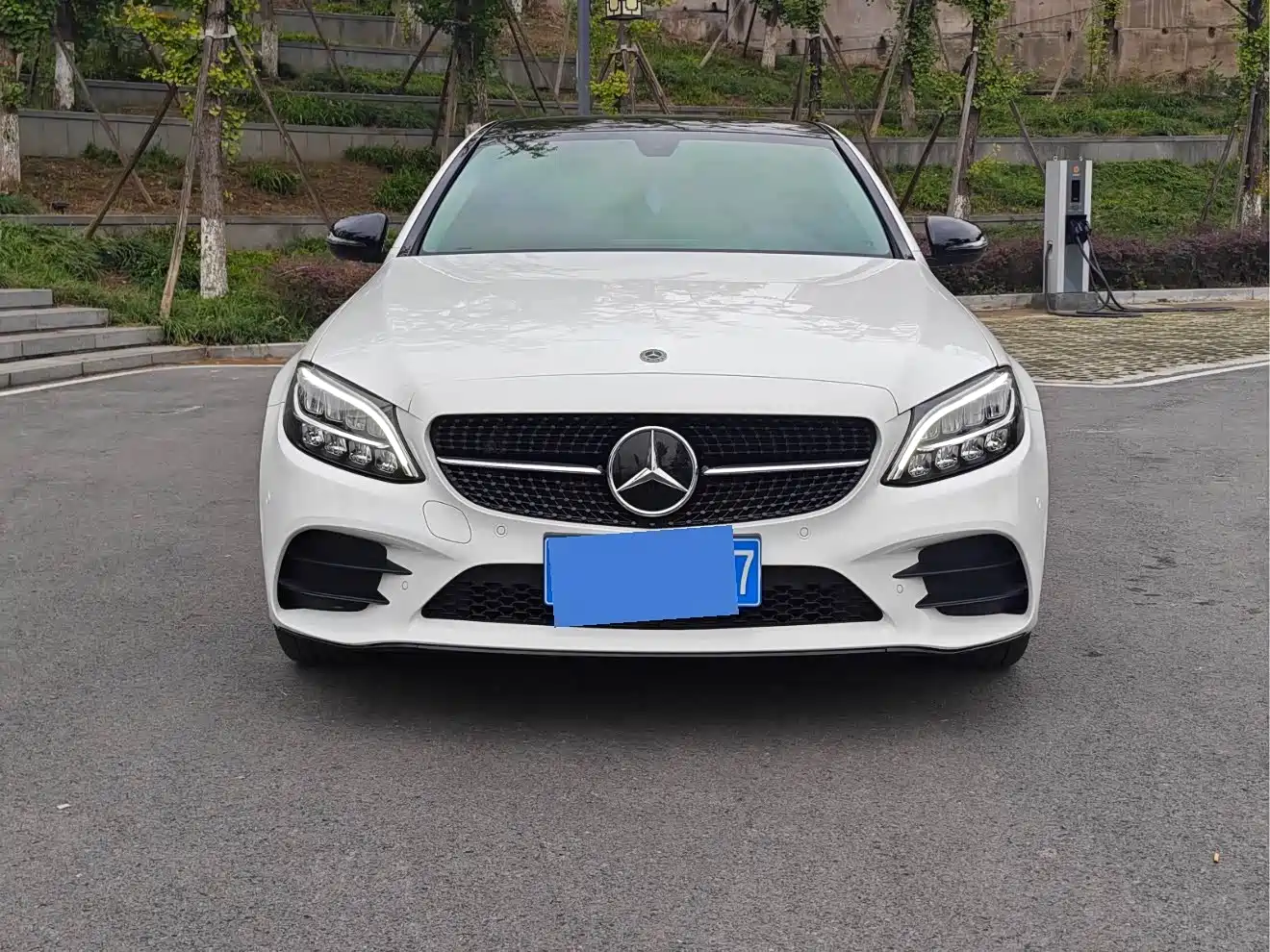 MERCEDES-BENZ CLASS C