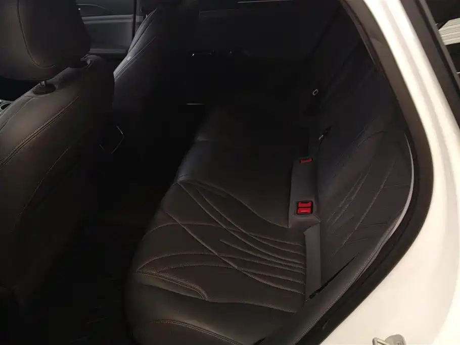 GEELY GALAXY GALAXY L6