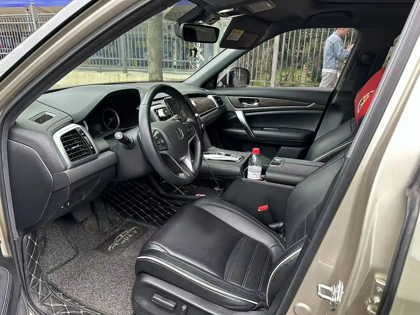 Honda UR-V 2018 2017 370TURBO 2WD Premium Edition China V