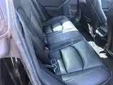 Photo 18 - Tesla Model 3