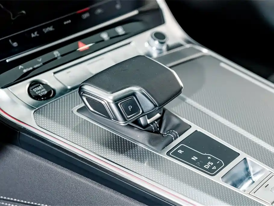 Audi A7L 2024 45 TFSI quattro Premium Luxury фото 16