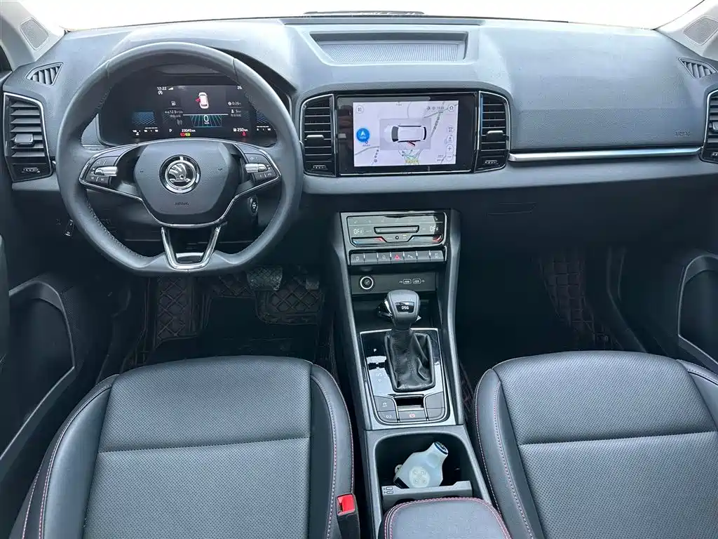 Škoda Karoq 2023 TSI280 Premium Edition фото 10