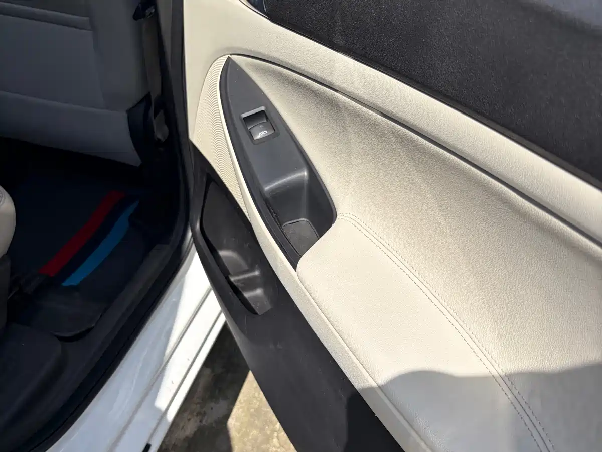 Фото 6 - Buick GL6