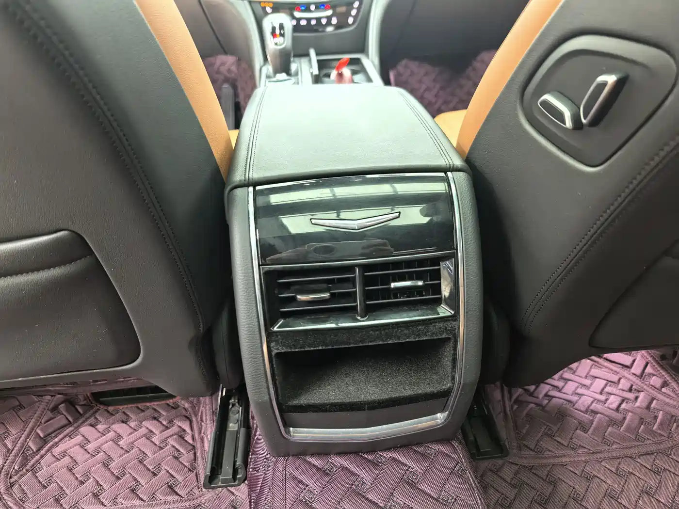 Cadillac CT6 2019 28T Luxury Model фото 11