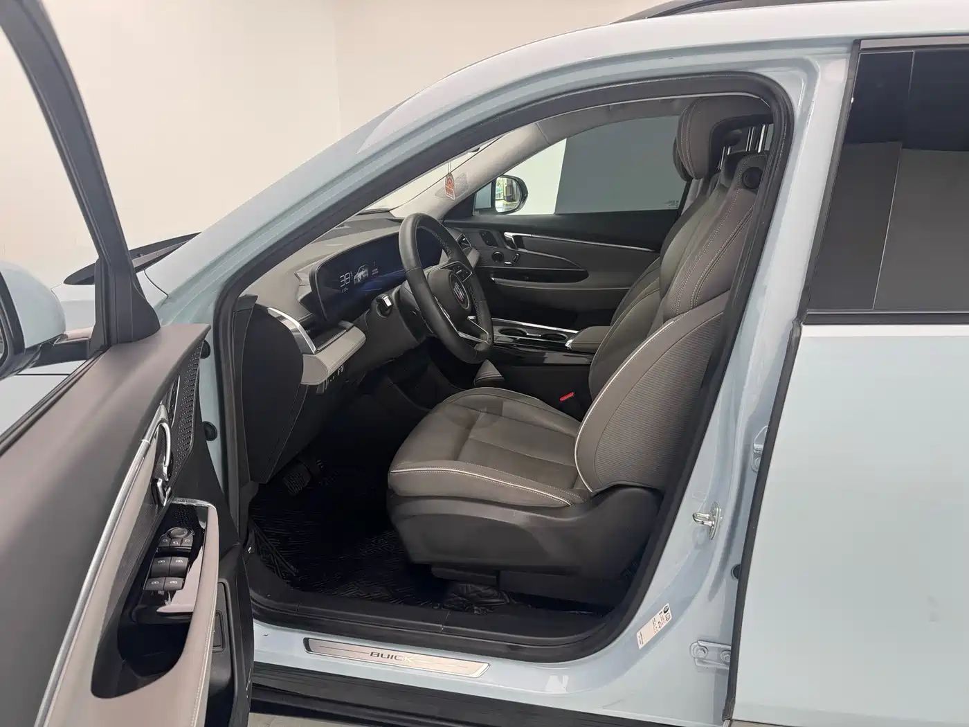 Buick E5 2023 2023 Premium Standard Range Edition