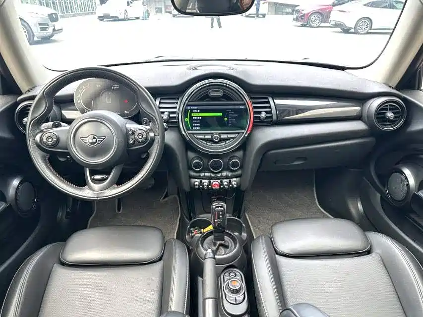 MINI 2021 2.0T COOPER S Classic фото 4