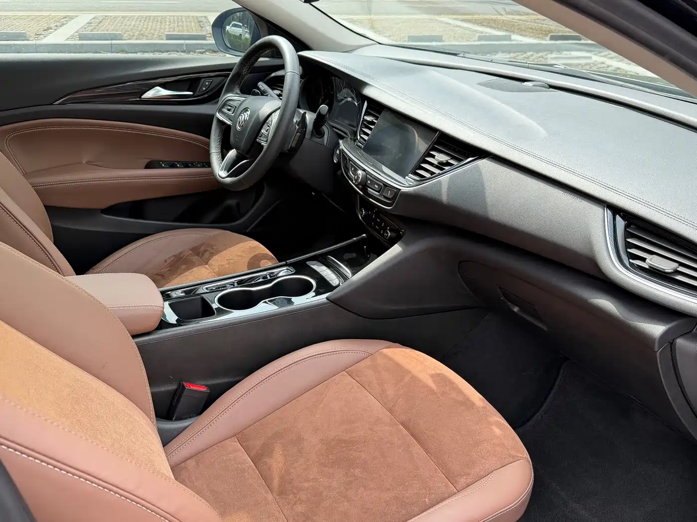 BUICK REGAL